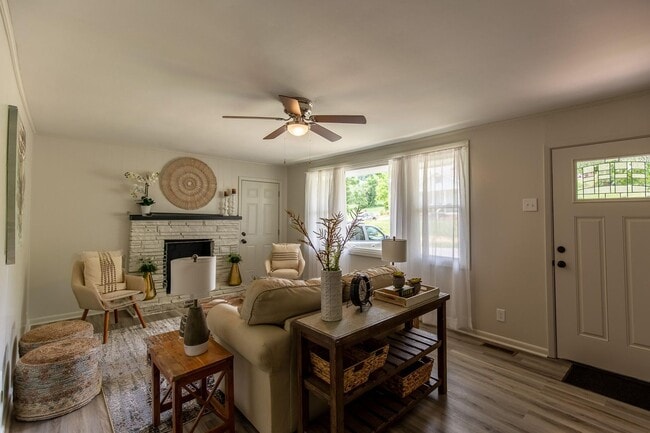 Photo - Single Family Home for Lease