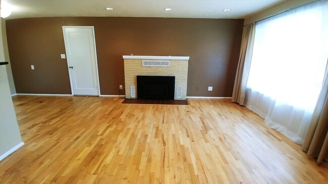Photo - Three Bedroom Rambler in the North End!