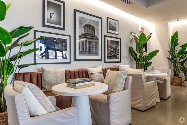 Sala de residentes - 80 on the Commons