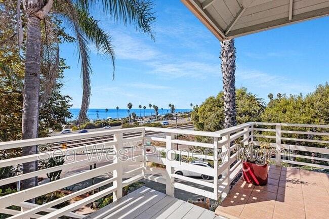 Building Photo - 115 Norfolk Dr Unit #A