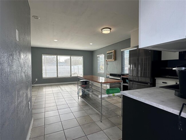 4508 Shady Ln