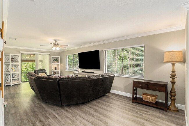 Photo - 12308 Eagleswood Dr Unit D