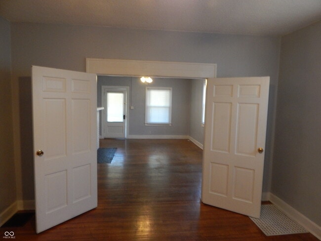 Photo - 4843 N College Ave