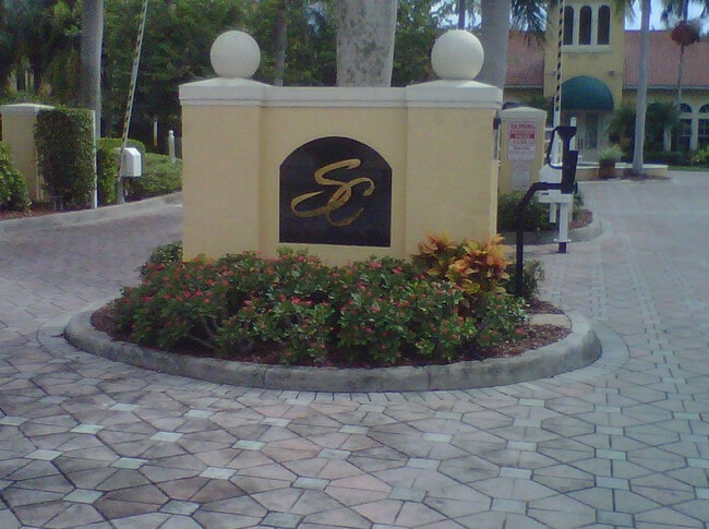 St Croix gated entrance - 4645 St Croix Ln Unit #1337 Rental