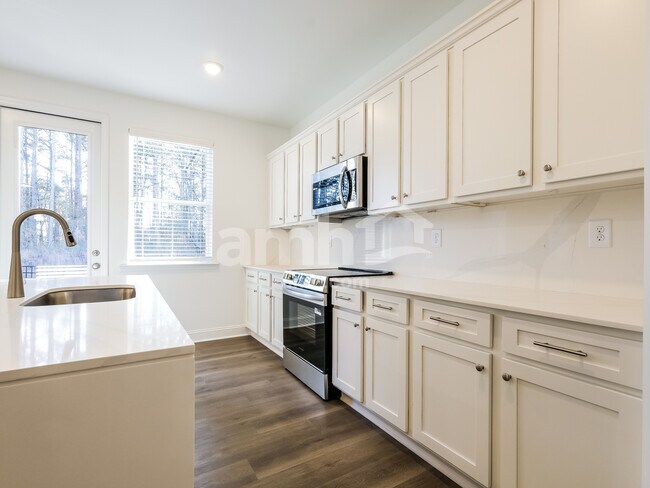 Photo - 1479 Aquamarine Dr