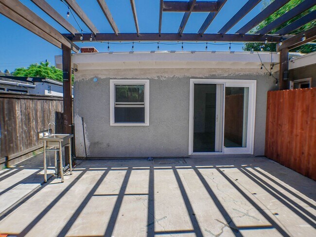 Photo - 1404-1406 Gowin St Unit 1406