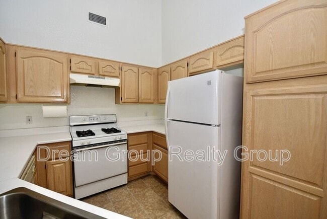 Photo - 3320 S Fort Apache Rd