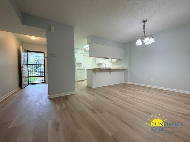 Photo - 55 12th Ave