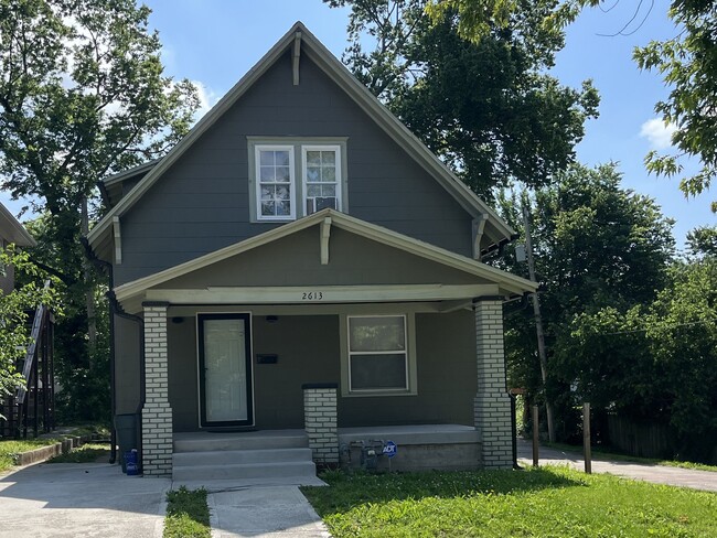 Building Photo - 2613 N 11th St