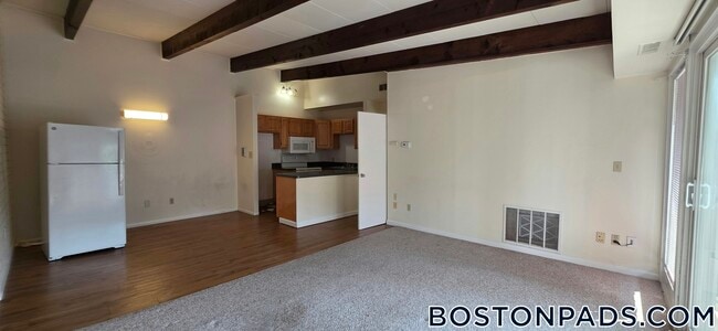 Photo - 18 Westgate Dr Unit 204