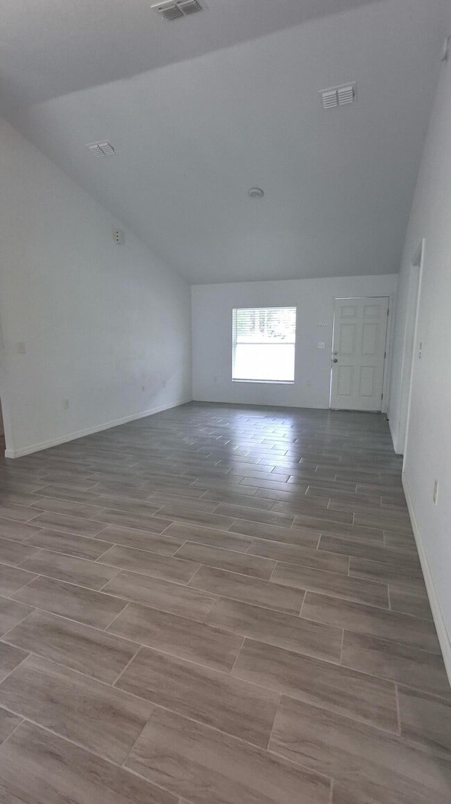 Photo - 19850 Eagle Dr