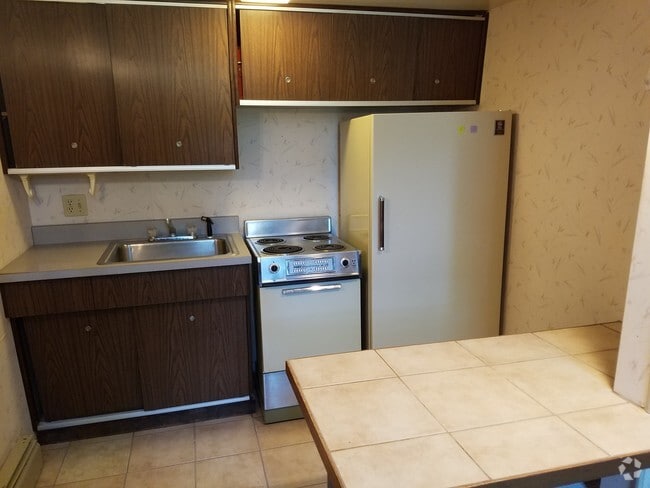 Building Photo - 315 N Neville St Unit 2 Rental