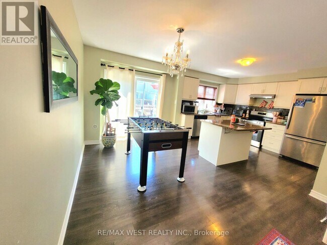 Photo - 21 Billiter Rd