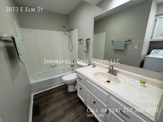 Photo - 3073 E Elm St