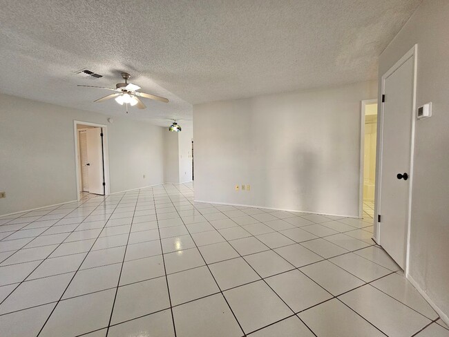 Photo - 3/2/1 Home for rent in Spring Hill 34609