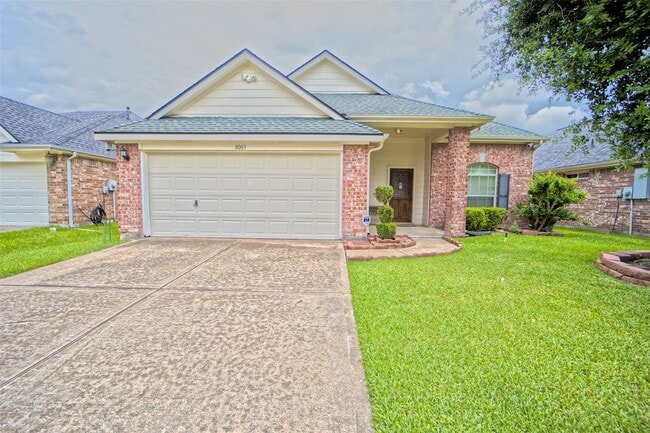 Photo - 8003 Beech Park Ln
