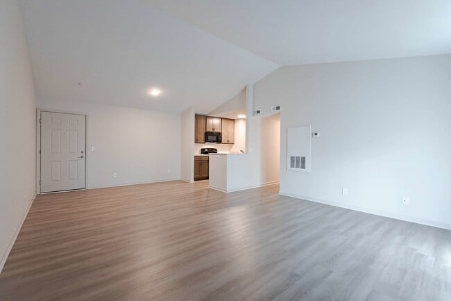 Photo - Arbors of Lebanon