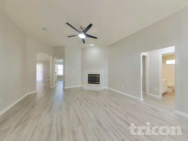 Photo - 2990 Brittany Bluff Dr