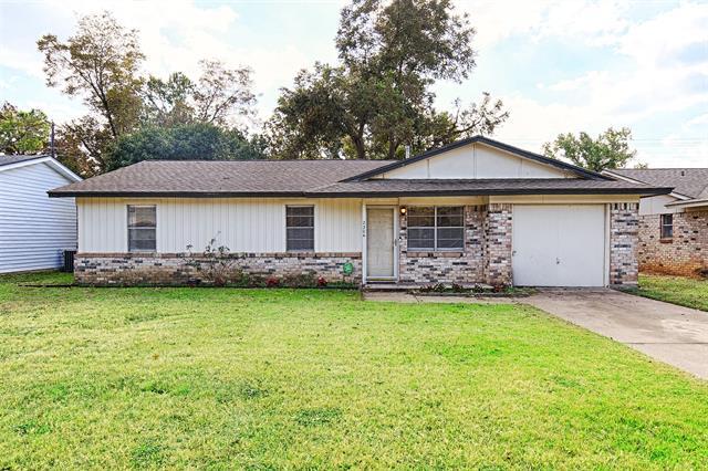 Photo - 2304 Meadow Crest