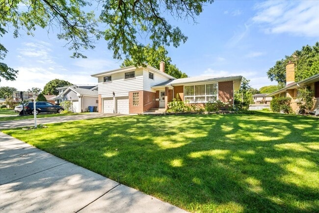 Photo - 300 S We Go Trail