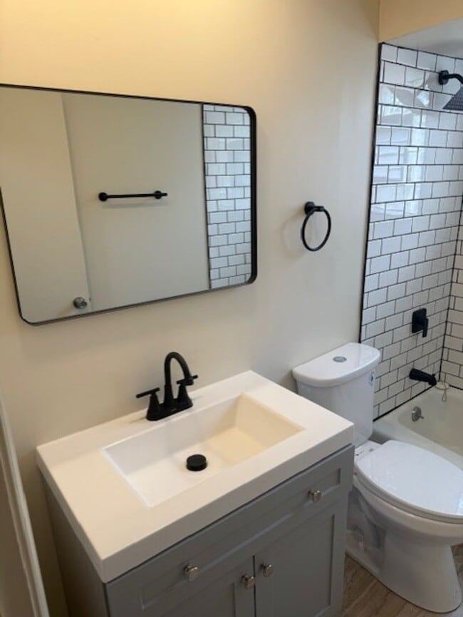 10340 S Walden Pkwy Unit 10340-1C