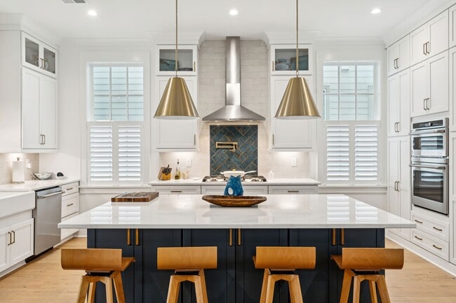 Photo - 9013 Stern Aly