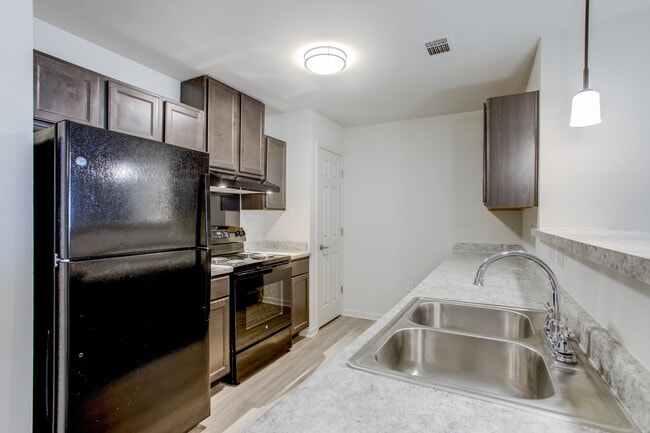 Photo - Ironwood Apartments