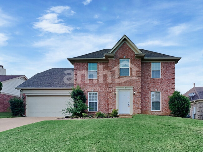 Building Photo - 7748 Parkmont Dr