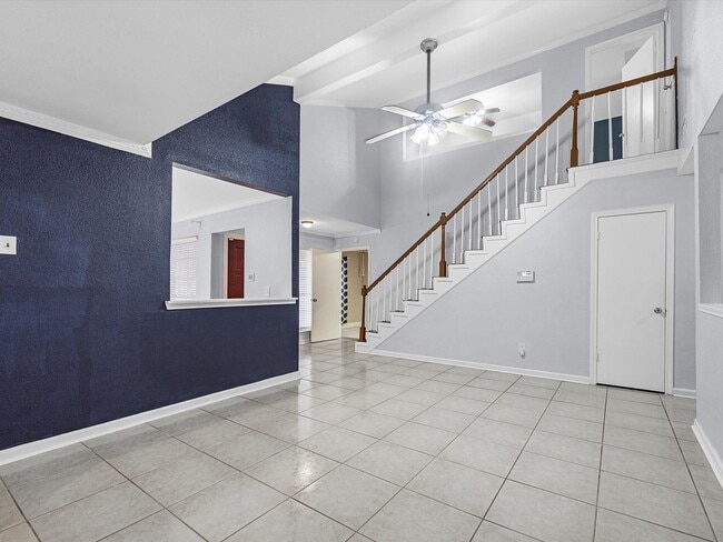 Photo - 3823 Suttonford Dr