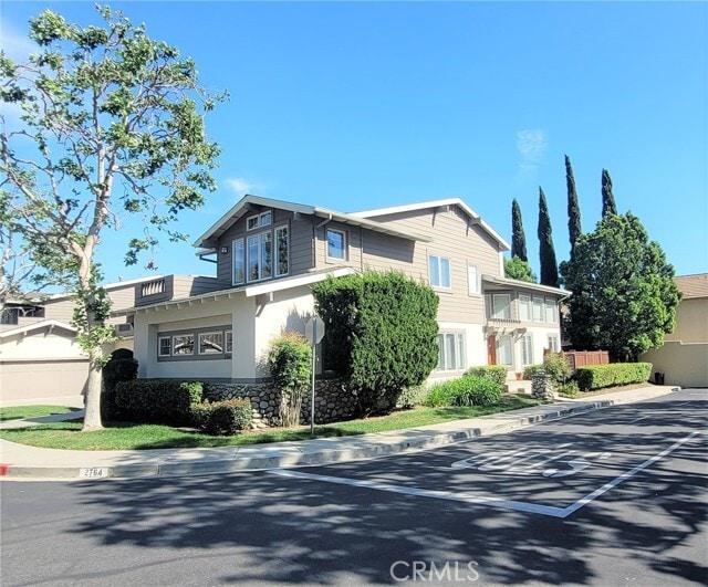 Photo - 2764 Heritage Dr