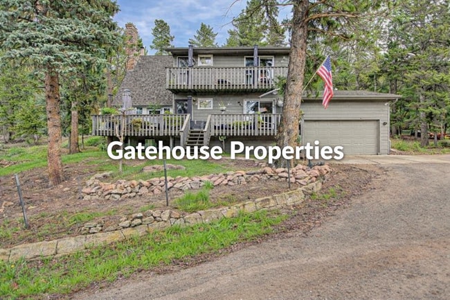 Building Photo - 32587 Little Cub Rd