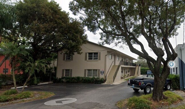 Photo - 108 SW 9th St