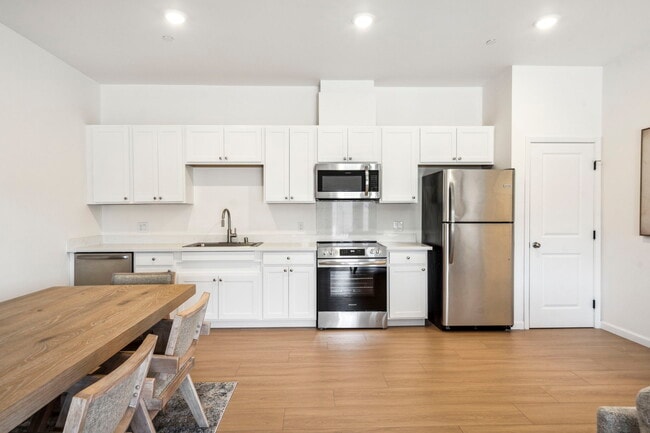 Photo - Tran Villa Apartments