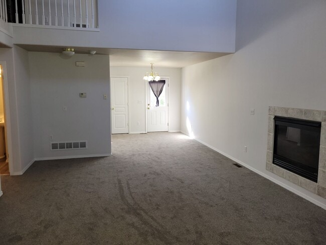 Photo - 5561 Prairie Schooner Dr