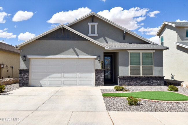 Photo - 51117 Desert Sunflower Ave House