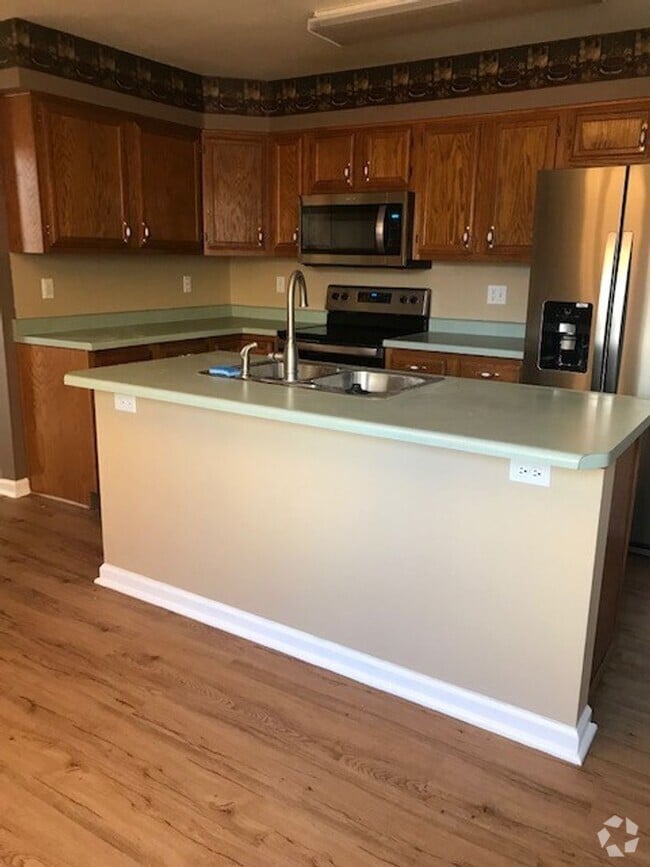 Building Photo - Lovely 2 Story with Finished Basement Rental