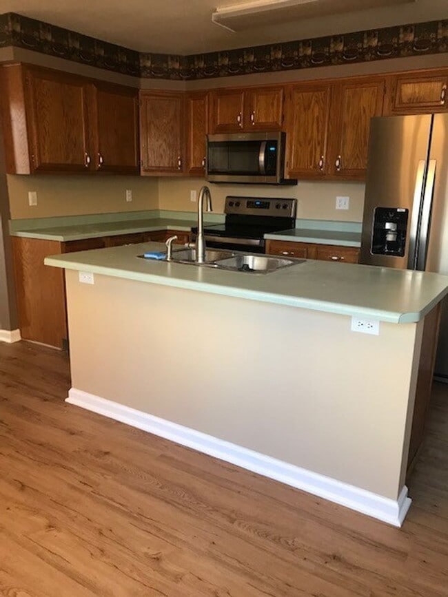 Building Photo - Lovely 2 Story with Finished Basement Rental