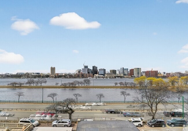 Photo - 290 Beacon St Unit 4