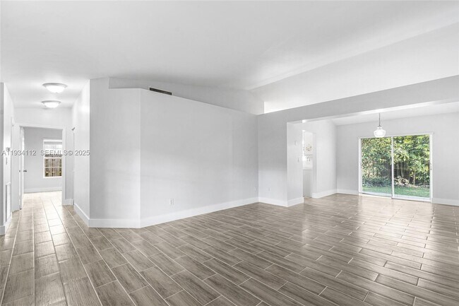 Photo - 21343 SW 94th Ct