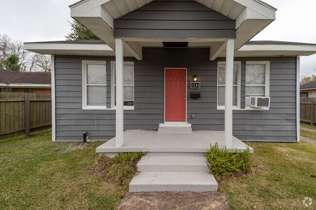 Building Photo - Little gem in 77005! Move in ready! Rental