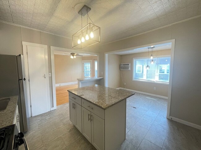 Photo - 636 Summer St Unit 2