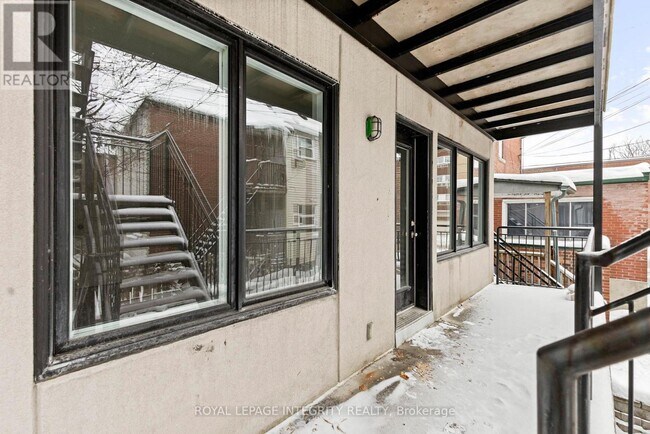 Photo - 277 Rue Wilbrod St Unit 2