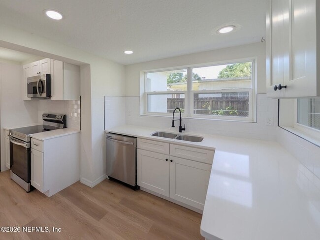 Photo - 5316 Stetson Rd