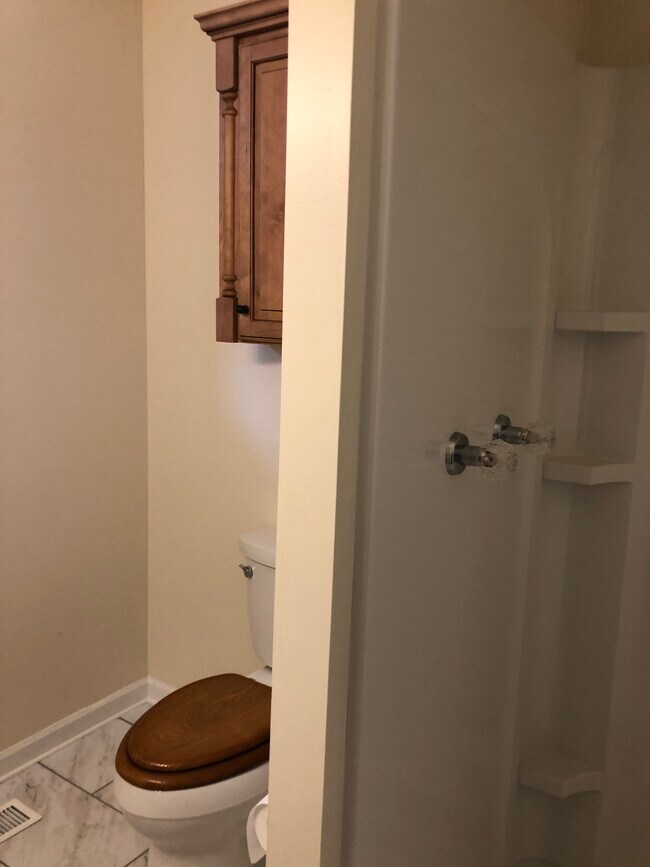 Photo - 812 Marshall St