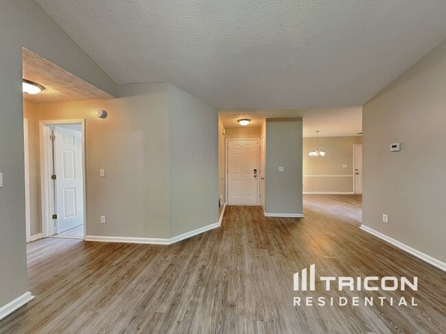 Photo - 2340 Amber Hills Way