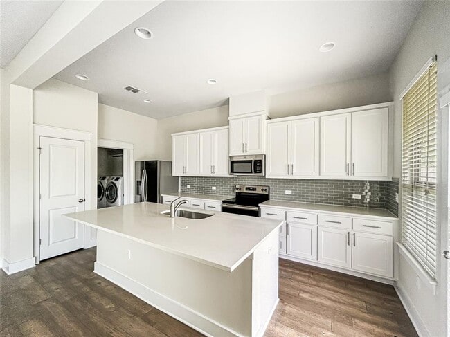 Photo - 13001 Hymeadow Dr