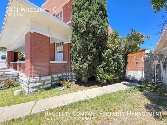 Building Photo - 2801 Wheeling-C