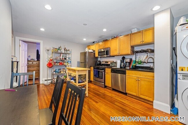 Photo - 44 Hillside St Unit 1