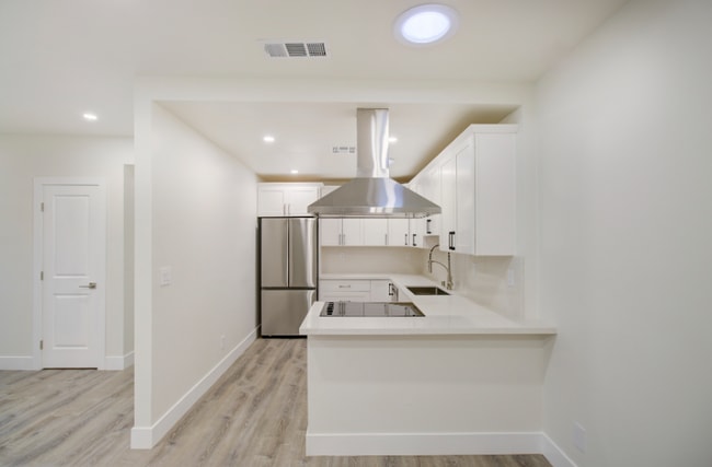 Photo - 1650 Colusa Ave