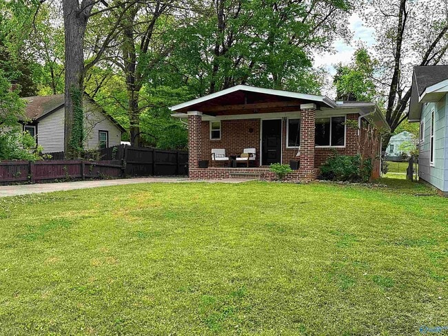 Photo - 1612 NE Wellman Ave